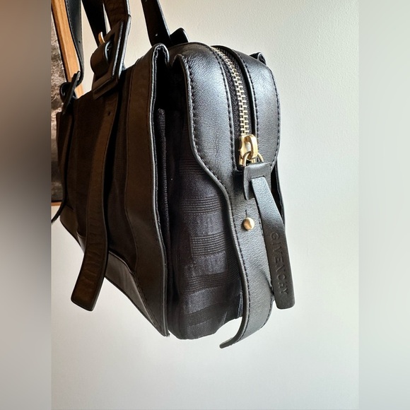 GIVENCHY Black Monogram Canvas and Leather Satchel Vintage Y2K - Picture 8 of 13
